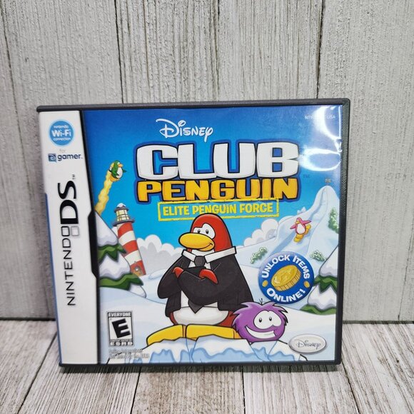 Disney Club Penguin: Elite Penguin Force - Nintendo DS 2008 - No Manual - Picture 1 of 6